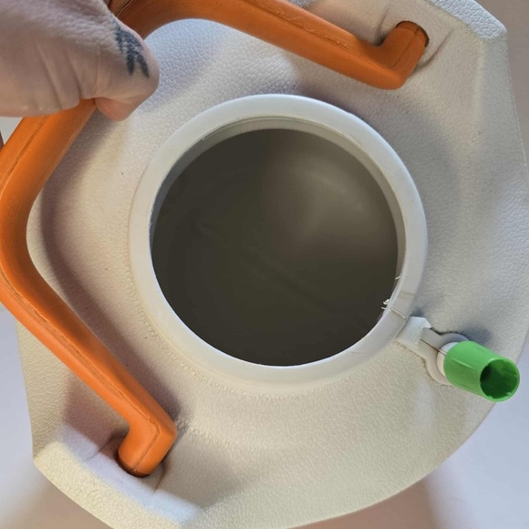 Vintage Coleman Orange White 1 Gallon Water Cooler Jug 1970’s Canada - Picture 3 of 4